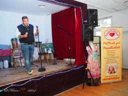 Künstler helfen Kinder - Mit Musik zur Menschlichkeit